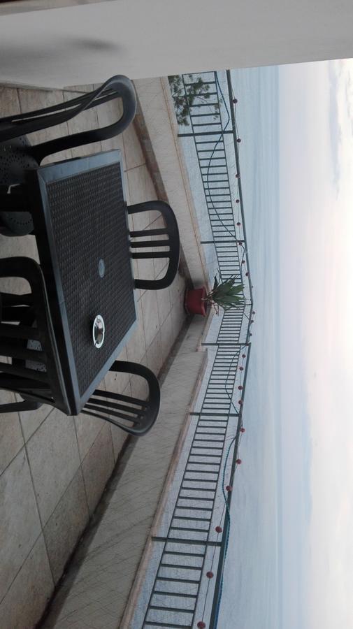 La Nave Sul Mare Di Taormina Acomodação com café da manhã Letoianni Exterior foto